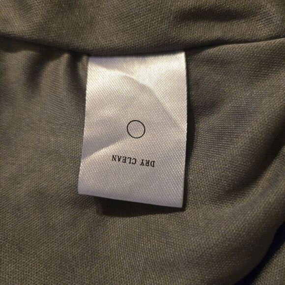 Buckle Privy  Large Sequined Blouse Gray Sequined Shirt Open Back Gather… - Picture 4 of 7